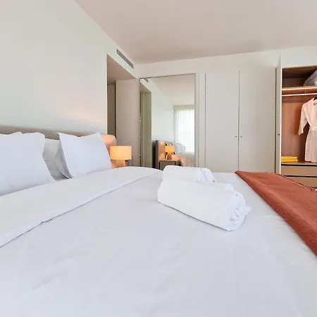 Bayline - Heated Indoor Swimming Pool - - By Bedzy Armação de Pêra