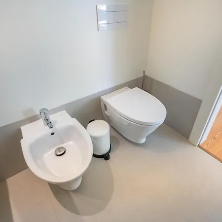 Bayline - Heated Indoor Swimming Pool - - By Bedzy