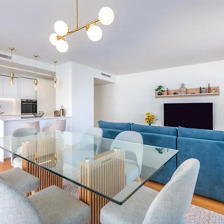 Bayline - Heated Indoor Swimming Pool - - By Bedzy דירה Armação de Pêra