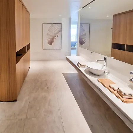 Apartmán Bayline - Heated Indoor Swimming Pool - - By Bedzy Armação de Pêra