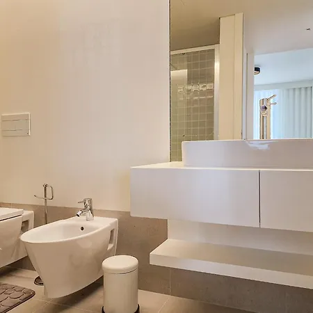 Bayline - Heated Indoor Swimming Pool - - By Bedzy * Armação de Pêra