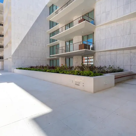 Bayline - Heated Indoor Swimming Pool - - By Bedzy Armação de Pêra