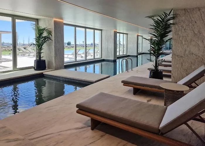 아파트 Bayline - Heated Indoor Swimming Pool - - By Bedzy *