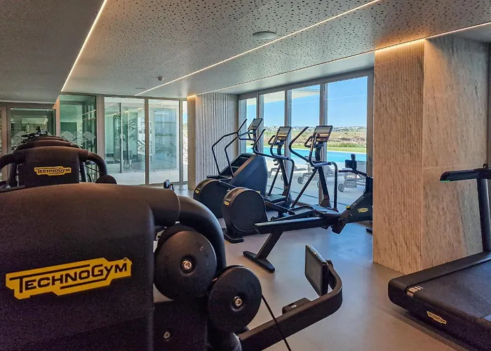 Bayline - Heated Indoor Swimming Pool - - By Bedzy 아파트 *