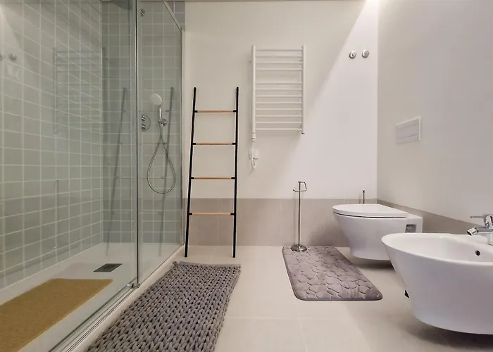 Bayline - Heated Indoor Swimming Pool - - By Bedzy 아파트 *