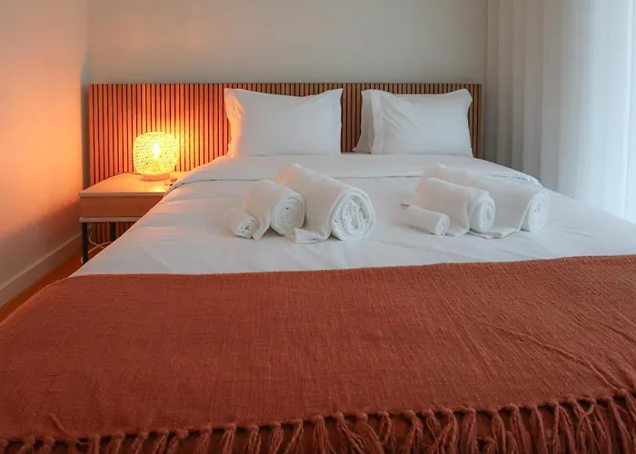 Bayline - Heated Indoor Swimming Pool - - By Bedzy 公寓