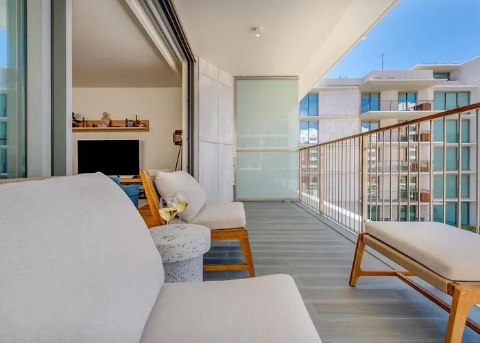 公寓 Bayline - Heated Indoor Swimming Pool - - By Bedzy Armação de Pêra