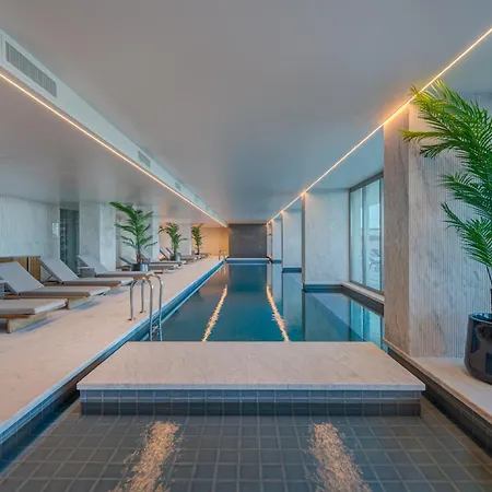 Bayline - Heated Indoor Swimming Pool - - By Bedzy Apartment