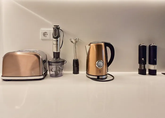 Διαμέρισμα Bayline - Heated Indoor Swimming Pool - - By Bedzy Armação de Pêra