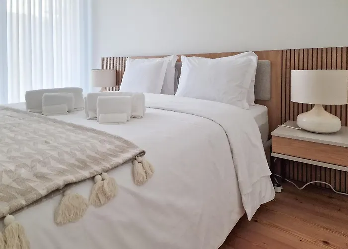 Bayline - Heated Indoor Swimming Pool - - By Bedzy