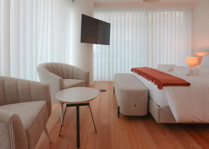 Διαμέρισμα Bayline - Heated Indoor Swimming Pool - - By Bedzy *