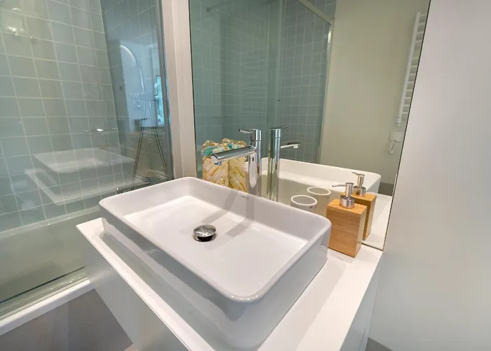 Bayline - Heated Indoor Swimming Pool - - By Bedzy Διαμέρισμα Armação de Pêra